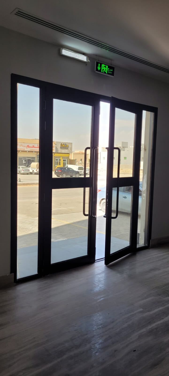 WhatsApp Image 2025-02-11 at 22.07.18