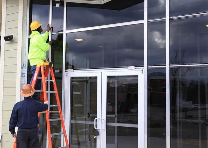 commercial-storefront-glass-replacement-services